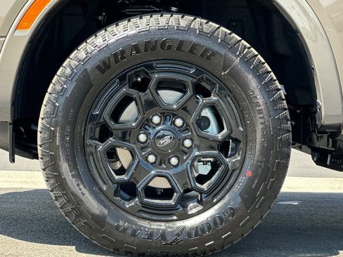 New 2026 Ford Ranger XLT w/ Equipment Group 301A High AWD/4WD image 23