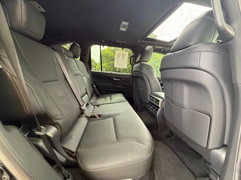 Used 2026 Lexus LX 700h Luxury w/ Appearance Package AWD/4WD image 20