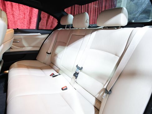 Used 2013 BMW 535i Sedan image 14