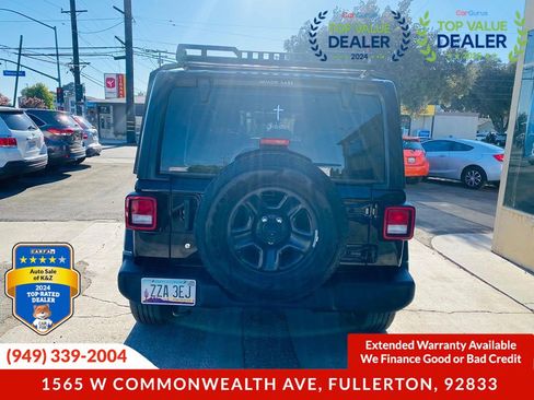 Used 2018 Jeep Wrangler Unlimited Sport image 13