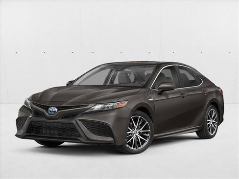 Certified 2022 Toyota Camry SE image 1