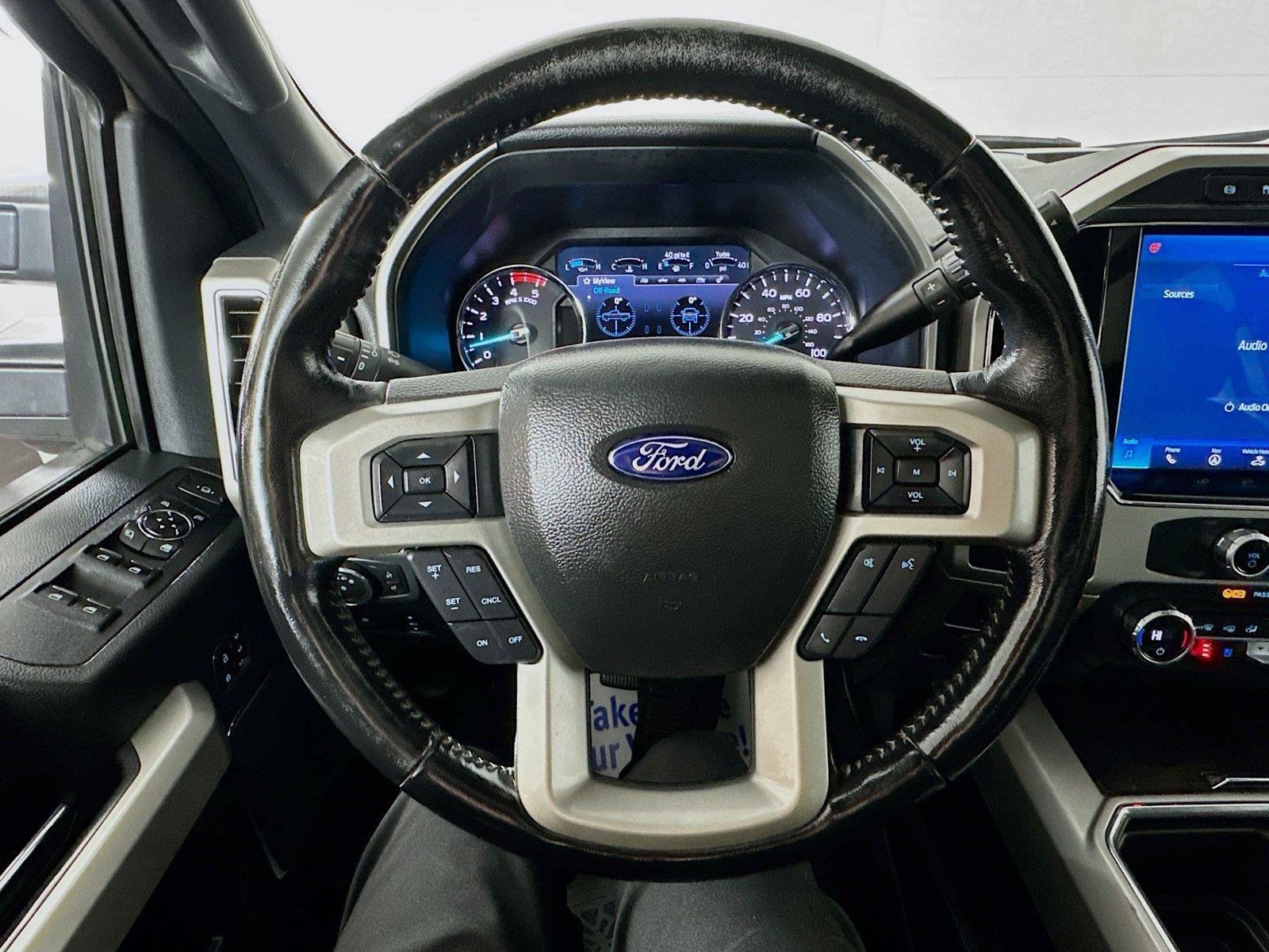 Used 2022 Ford F250 Lariat w/ Black Appearance Package AWD/4WD image 12
