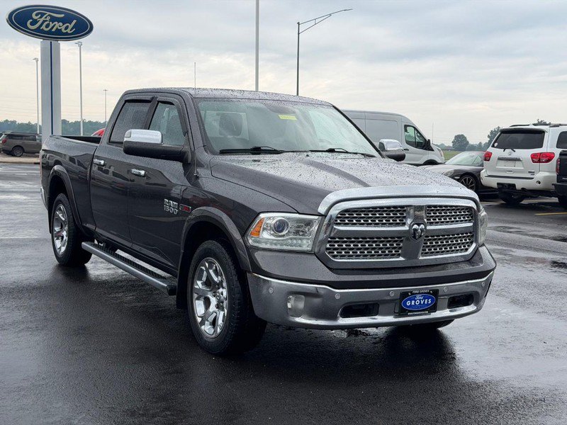 Used 2016 RAM 1500 Laramie AWD/4WD image 3