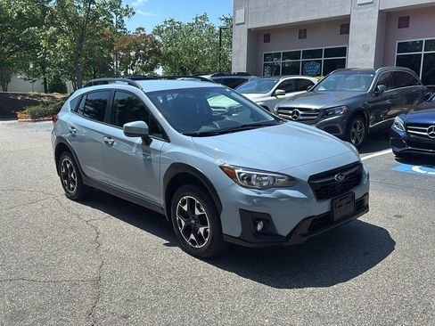Used 2020 Subaru Crosstrek 2.0i Premium AWD/4WD image 3