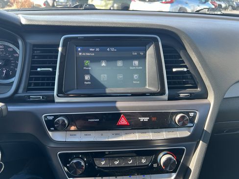 Used 2018 Hyundai Sonata SE image 13