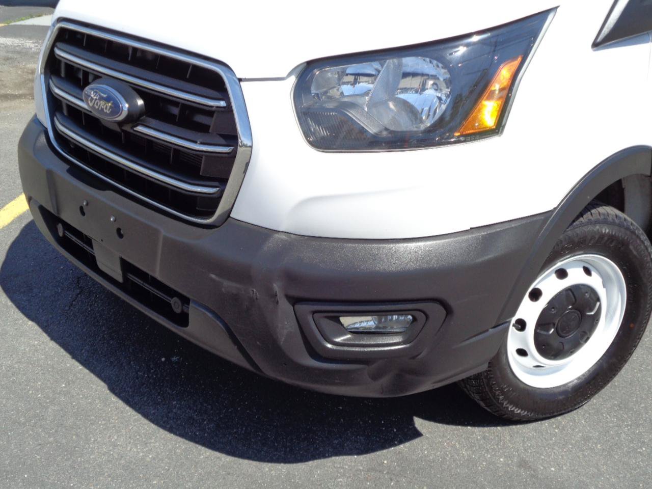 Used 2020 Ford Transit 150 Medium Roof w/ Load Area Protection Package RWD image 17
