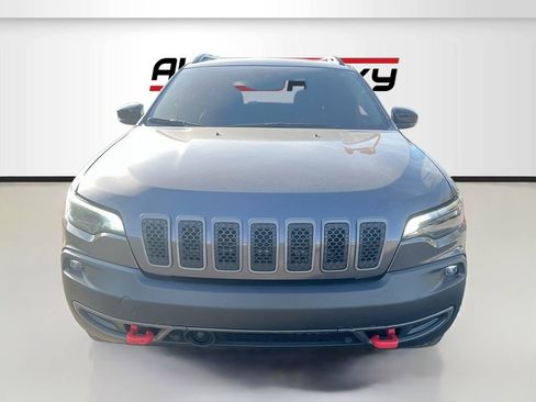 Used 2022 Jeep Cherokee Trailhawk AWD/4WD image 2