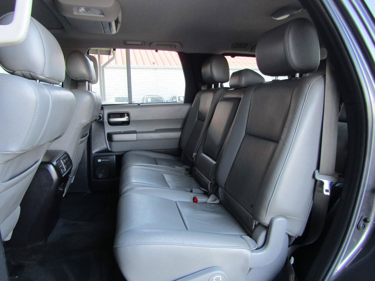 Used 2015 Toyota Sequoia Limited RWD image 10