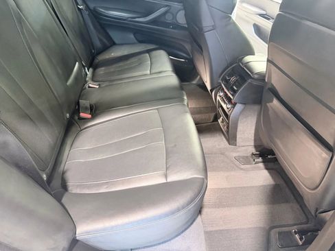 Used 2017 BMW X5 M image 35
