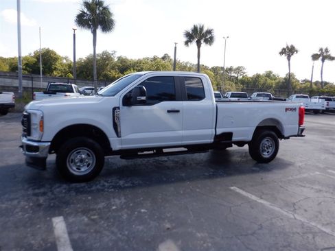 Used 2024 Ford F250 XL w/ FX4 Off-Road Package AWD/4WD image 2