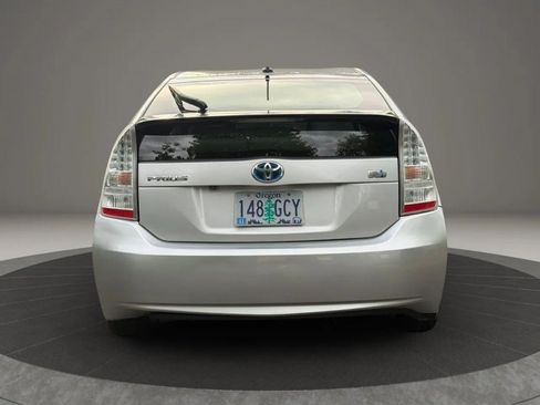 Used 2010 Toyota Prius Five w/ Navigation Pkg FWD image 7
