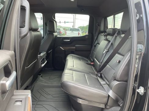 Used 2019 Chevrolet Silverado 1500 High Country AWD/4WD image 38