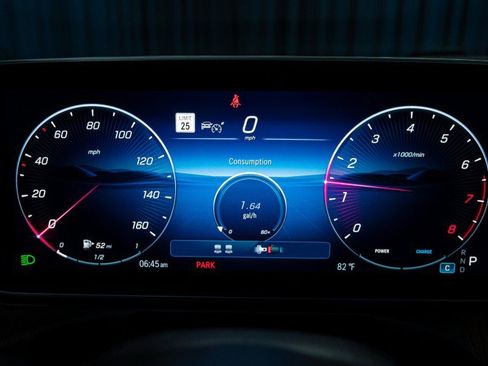 New 2026 Mercedes-Benz CLE 300 4MATIC Coupe image 16