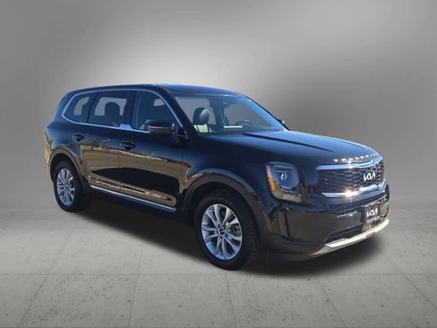 Certified 2022 Kia Telluride LX image 8