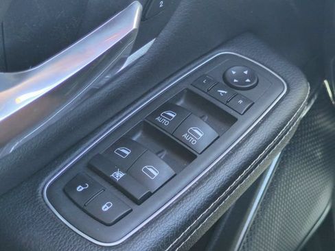 Used 2022 RAM 1500 Laramie w/ Sport Appearance Package AWD/4WD image 23