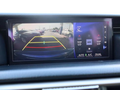 Used 2018 Lexus IS 300 RWD image 23