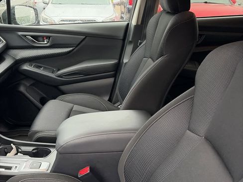 Used 2023 Subaru Ascent Premium w/ Convenience Package image 14