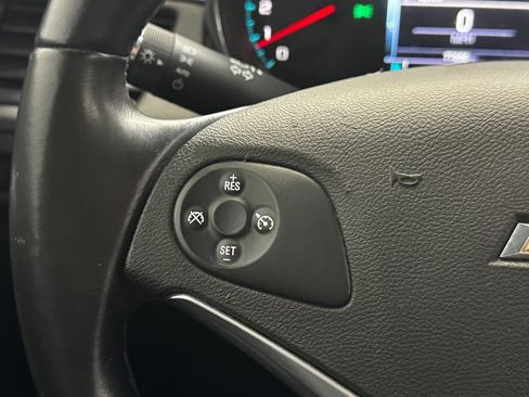Used 2015 Chevrolet Impala LT FWD image 21