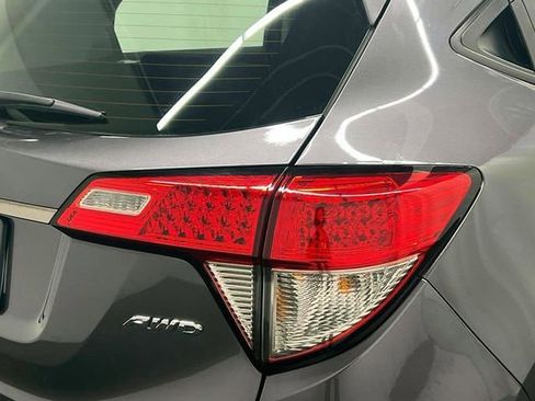 Used 2022 Honda HR-V LX image 10