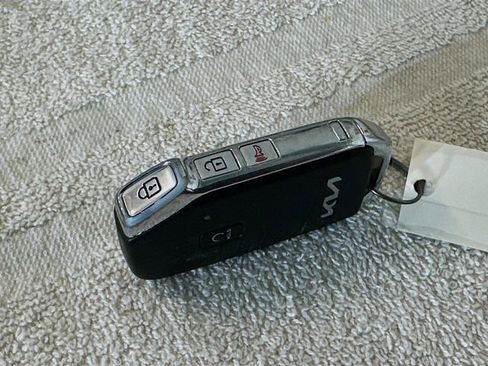 Used 2023 Kia Seltos S w/ Navigation Package image 29