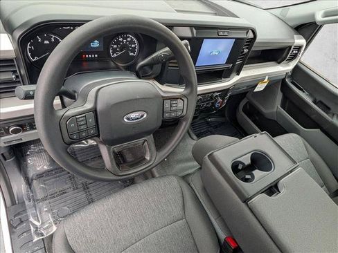 New 2026 Ford F250 XL w/ XL Off-Road Package AWD/4WD image 14