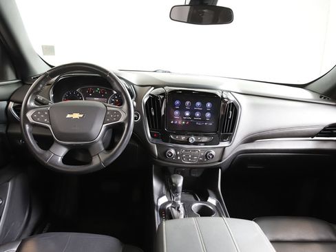 Used 2022 Chevrolet Traverse LT AWD/4WD image 11