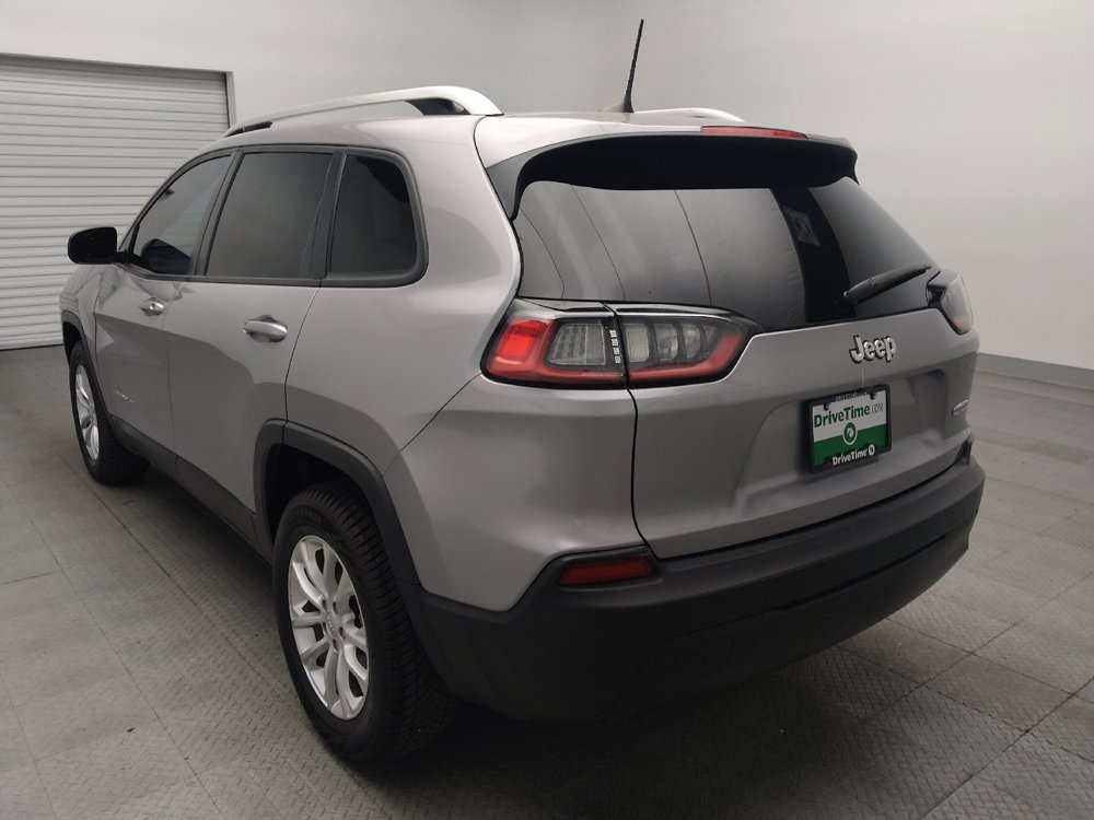Used 2020 Jeep Cherokee Latitude FWD image 5