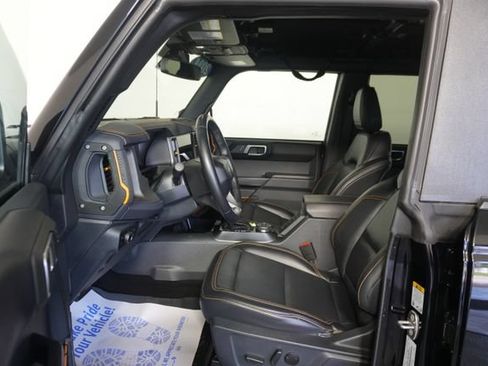 Certified 2024 Ford Bronco Badlands AWD/4WD image 29