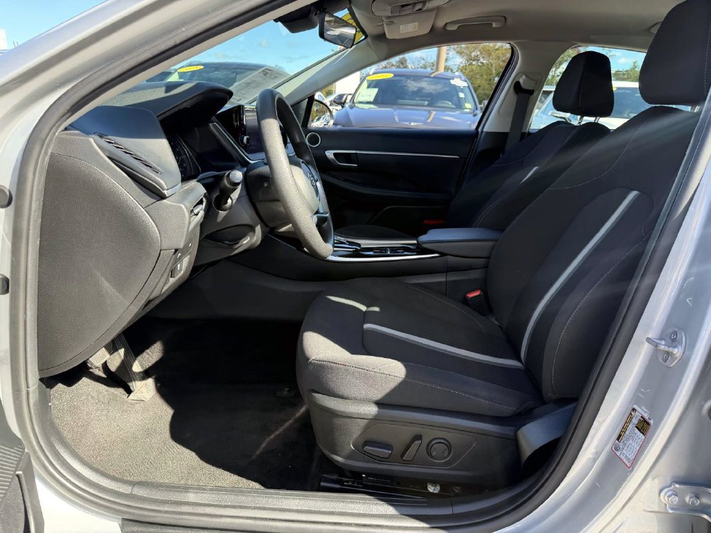 Certified 2023 Hyundai Sonata SEL FWD image 8