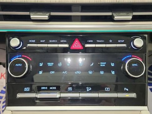 Used 2024 Hyundai Santa Fe Calligraphy AWD/4WD image 20