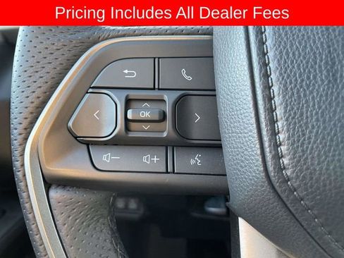 Used 2025 Toyota Tacoma 4x4 Double Cab Hybrid image 27