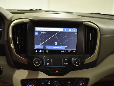 Used 2019 GMC Terrain Denali w/ Advanced Safety Package image 21