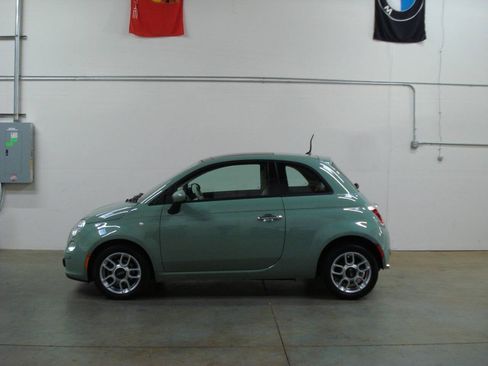 Used 2013 FIAT 500 Pop FWD image 1