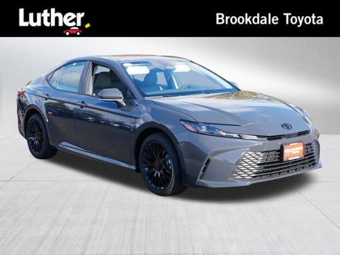 Certified 2026 Toyota Camry LE image 1