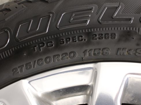Used 2020 GMC Sierra 1500 SLT AWD/4WD image 35