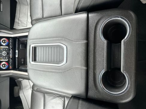 Used 2024 GMC Yukon Denali image 20