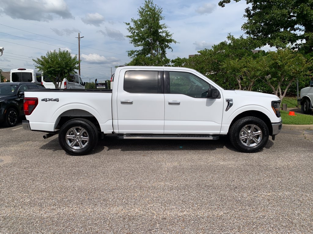 Used 2025 Ford F150 XLT w/ Equipment Group 301A Standard AWD/4WD image 2