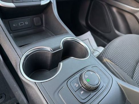 Used 2024 GMC Terrain SLE w/ LPO, Floor Liner Package image 26