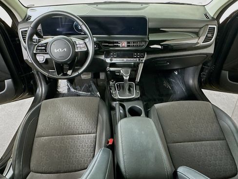 Used 2024 Kia Seltos S FWD image 16
