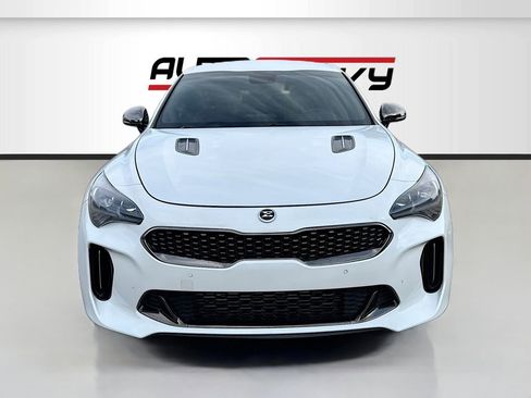 Used 2021 Kia Stinger GT RWD image 2