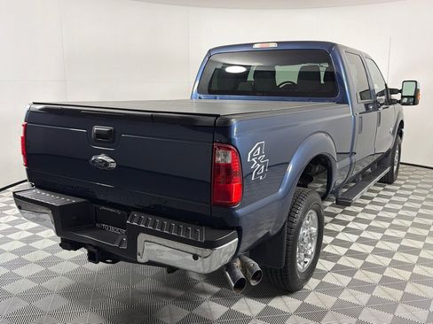 Used 2016 Ford F250 XLT w/ XLT Premium Package image 5