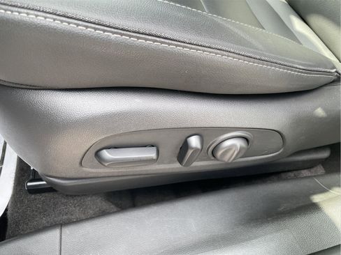 Used 2023 Chevrolet TrailBlazer ACTIV image 23