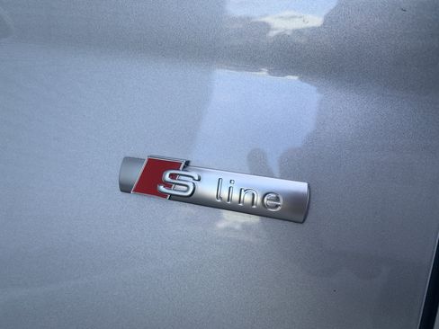 Certified 2023 Audi Q5 e Premium Plus w/ Premium Plus Package AWD/4WD image 21