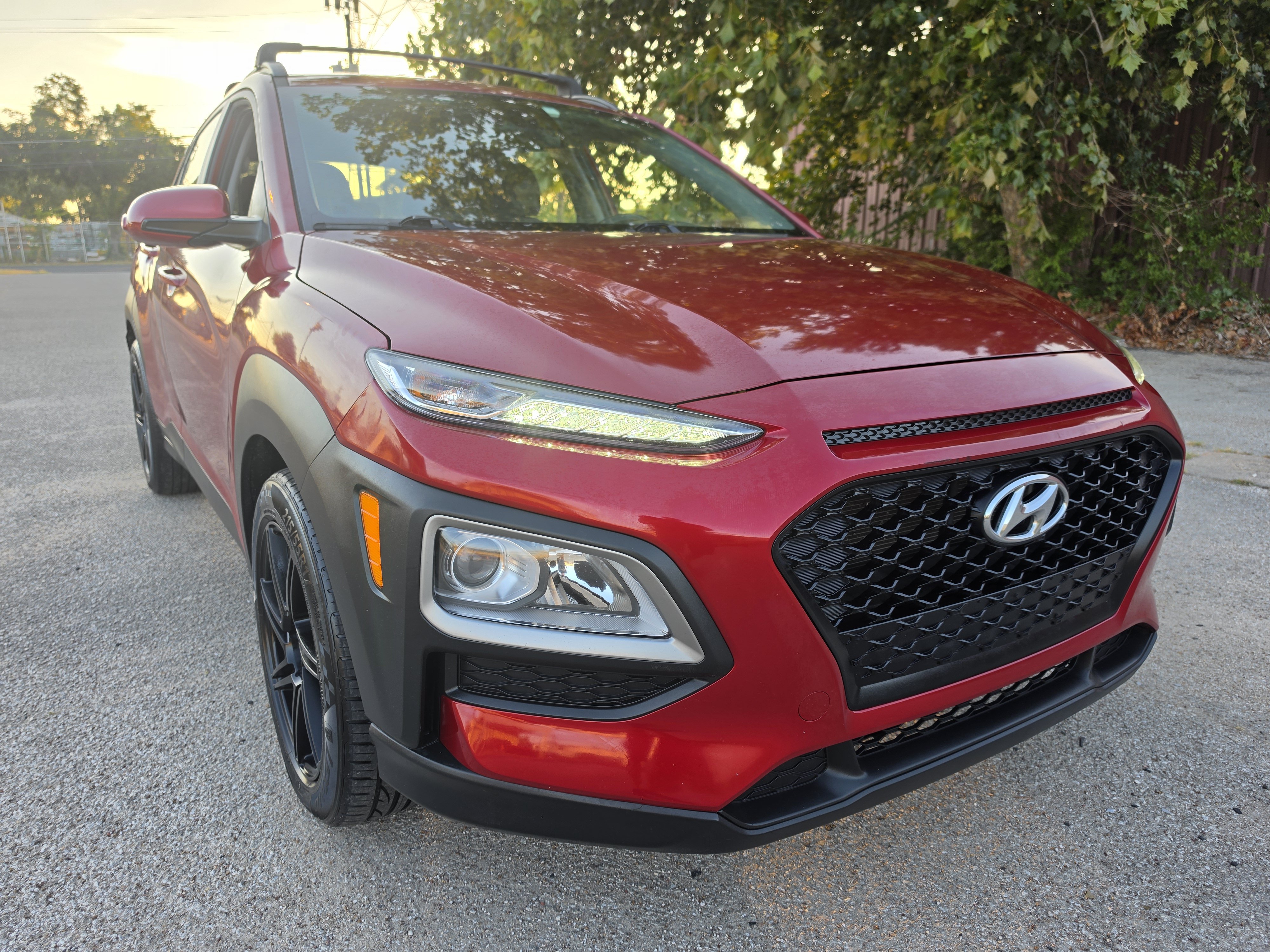 Used 2021 Hyundai Kona SEL FWD image 1