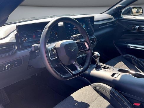 Used 2024 Ford Mustang Coupe RWD image 16