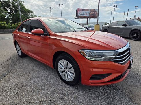 Used 2019 Volkswagen Jetta S w/ Driver Assistance Package FWD image 3