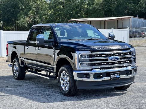 New 2026 Ford F250 Lariat image 9
