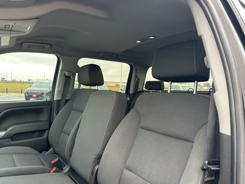 Used 2018 Chevrolet Silverado 1500 LT w/ Texas Edition image 14