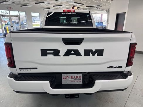 New 2026 RAM 3500 Big Horn AWD/4WD image 8