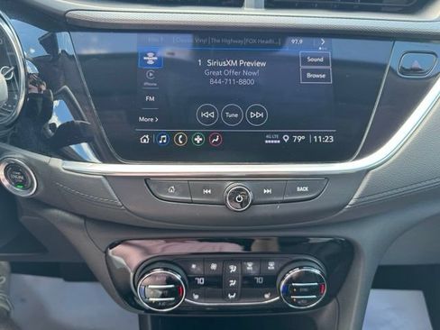 Used 2023 Buick Encore GX Essence w/ Experience Buick Package FWD image 8